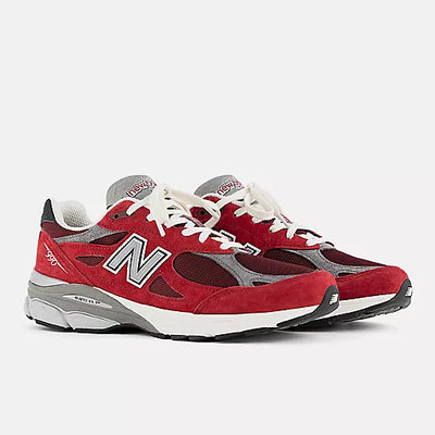 New Balance 990 V3