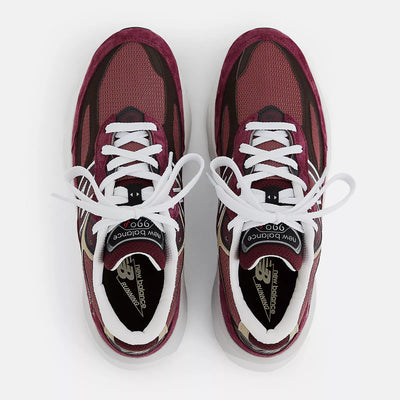 New Balance 990v6