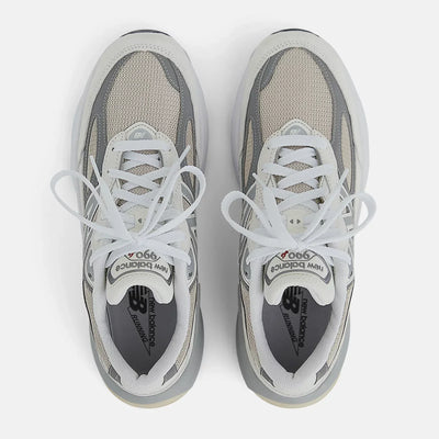 New Balance 990v6