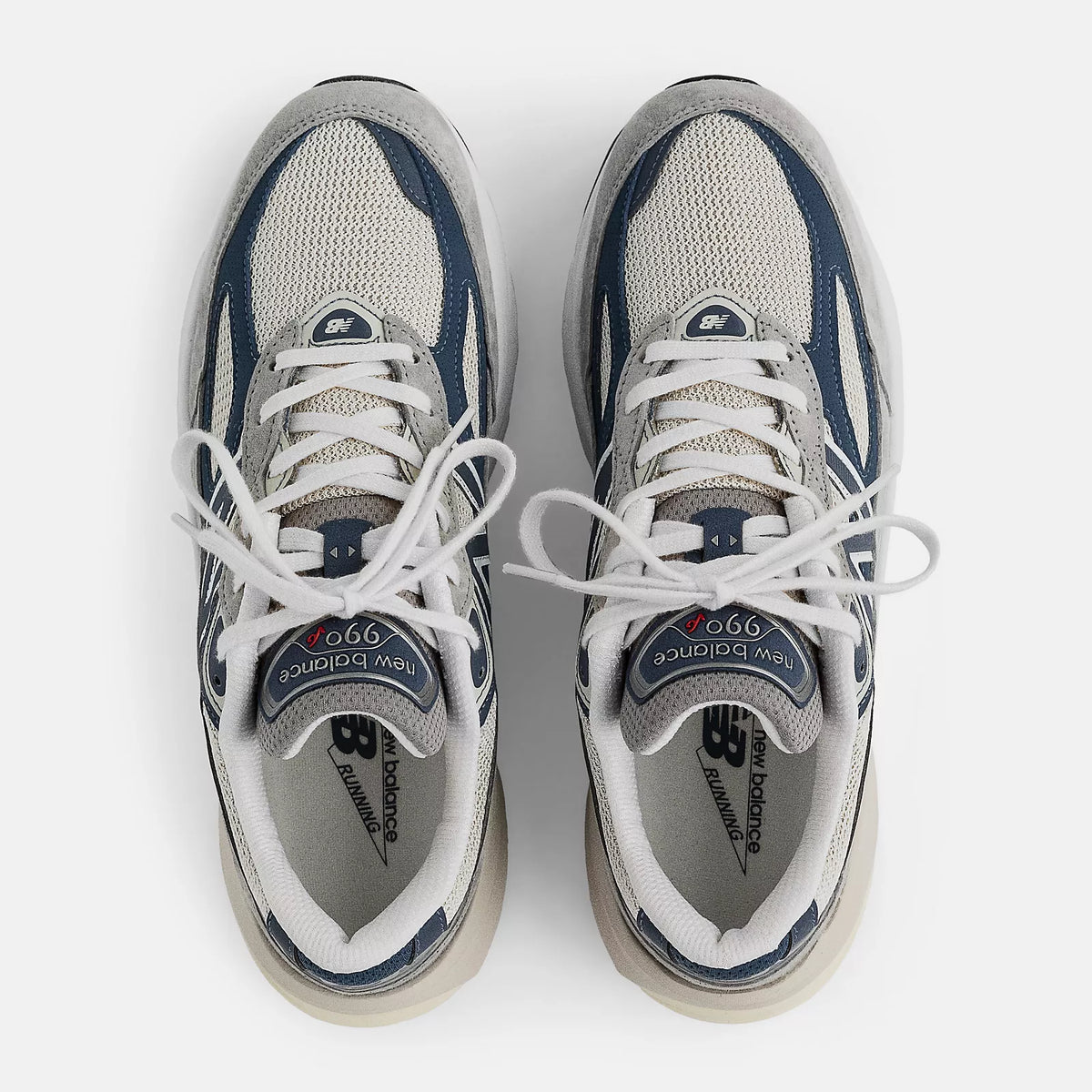 New Balance 990v6