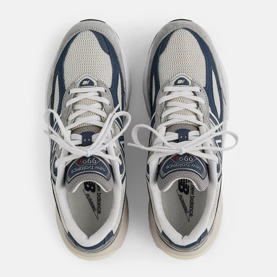 New Balance 990v6