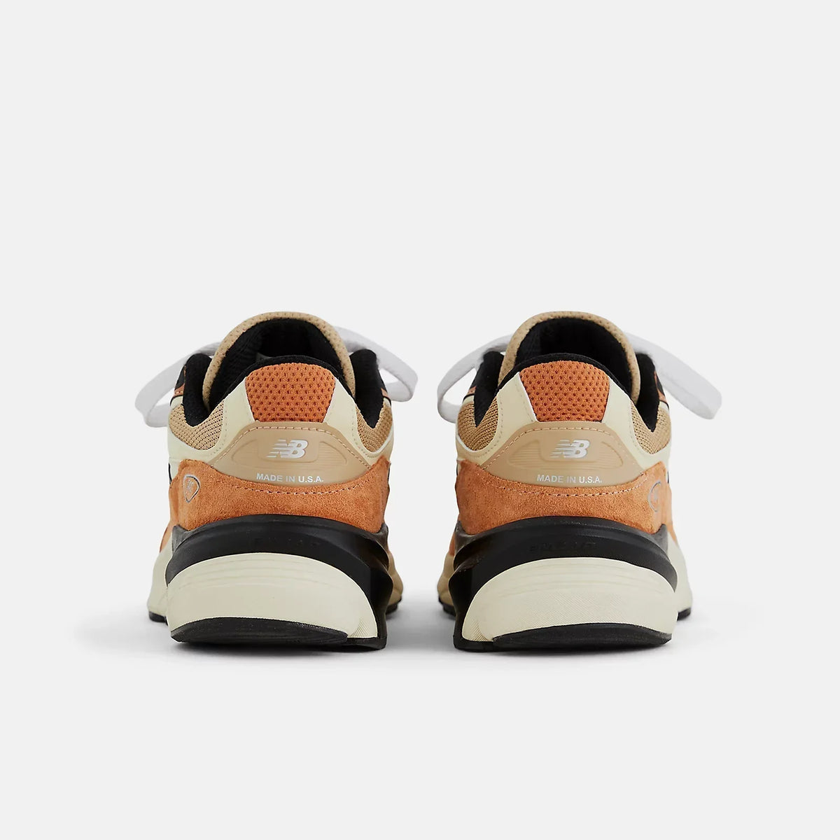 New Balance 990v6